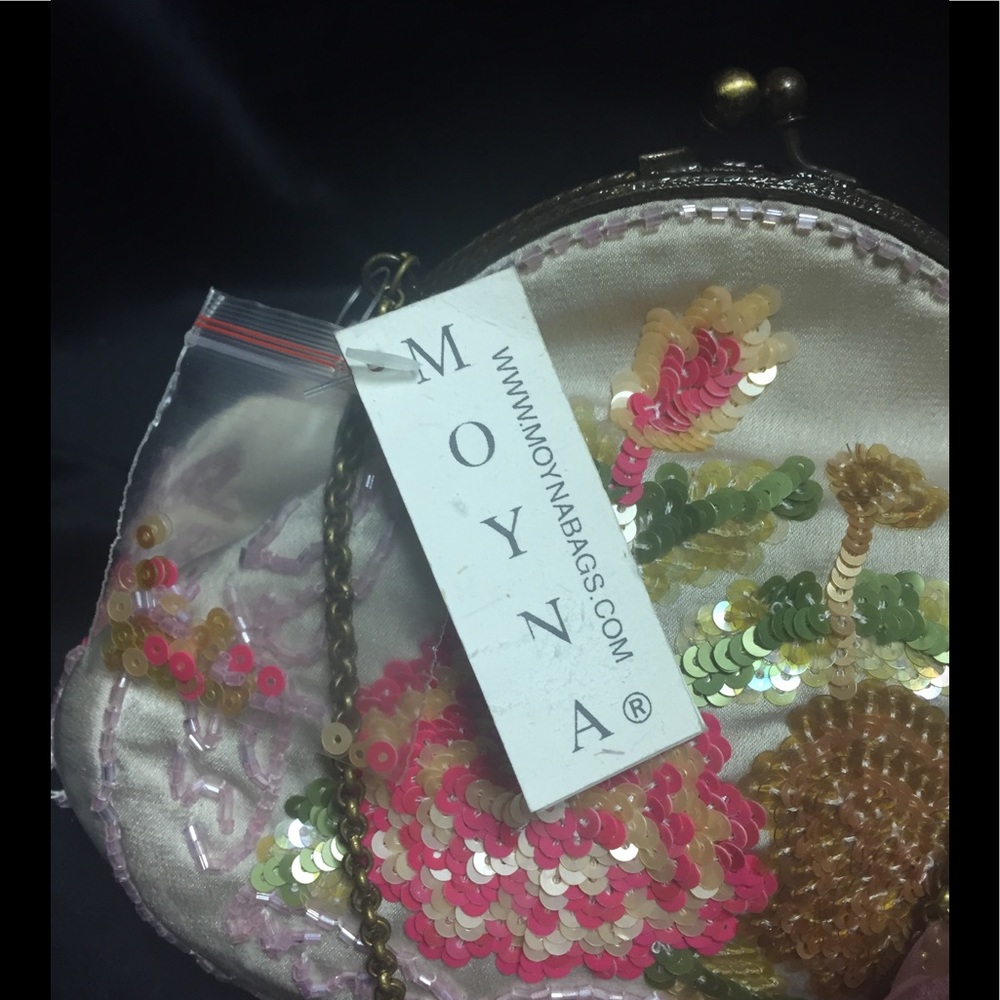 Beaded Purse in vintage style. - Picture 3 of 6